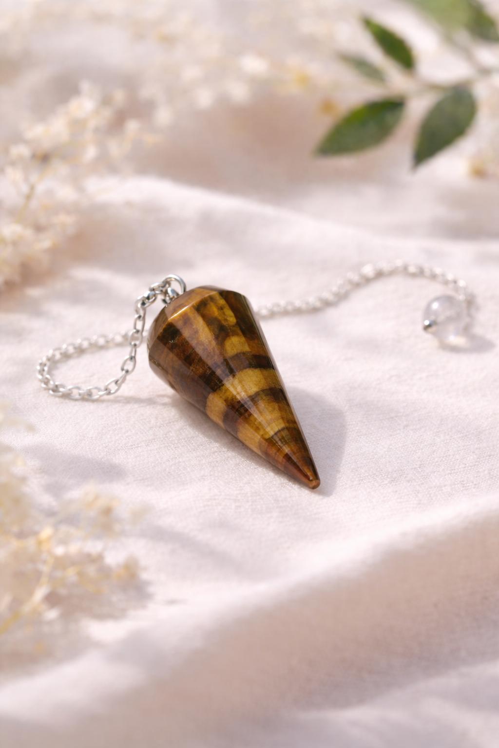 Pendule Œil du Tigre